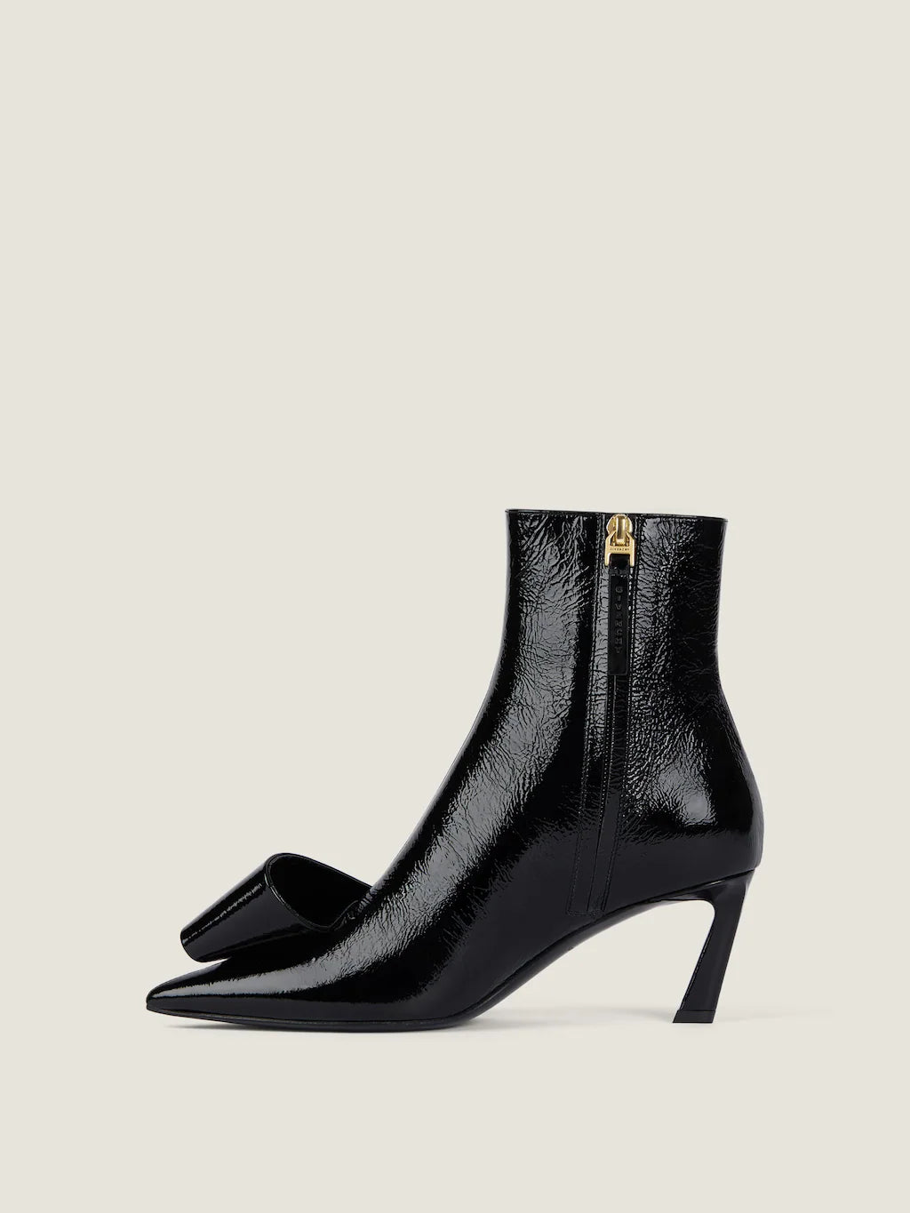 Givenchy Twisted Ribbon Ankle Boots In Shiny Naplack Leather Black