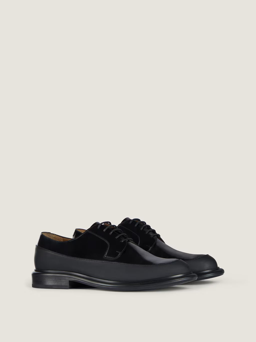Givenchy Gent Derbies Leather