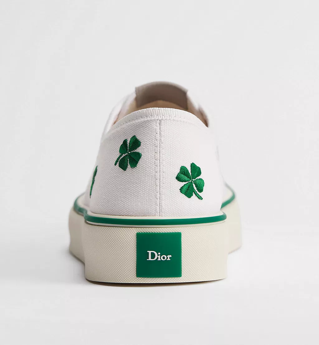 Saltwind Sneaker White Cotton Embroidered Bright Green Clover Motif
