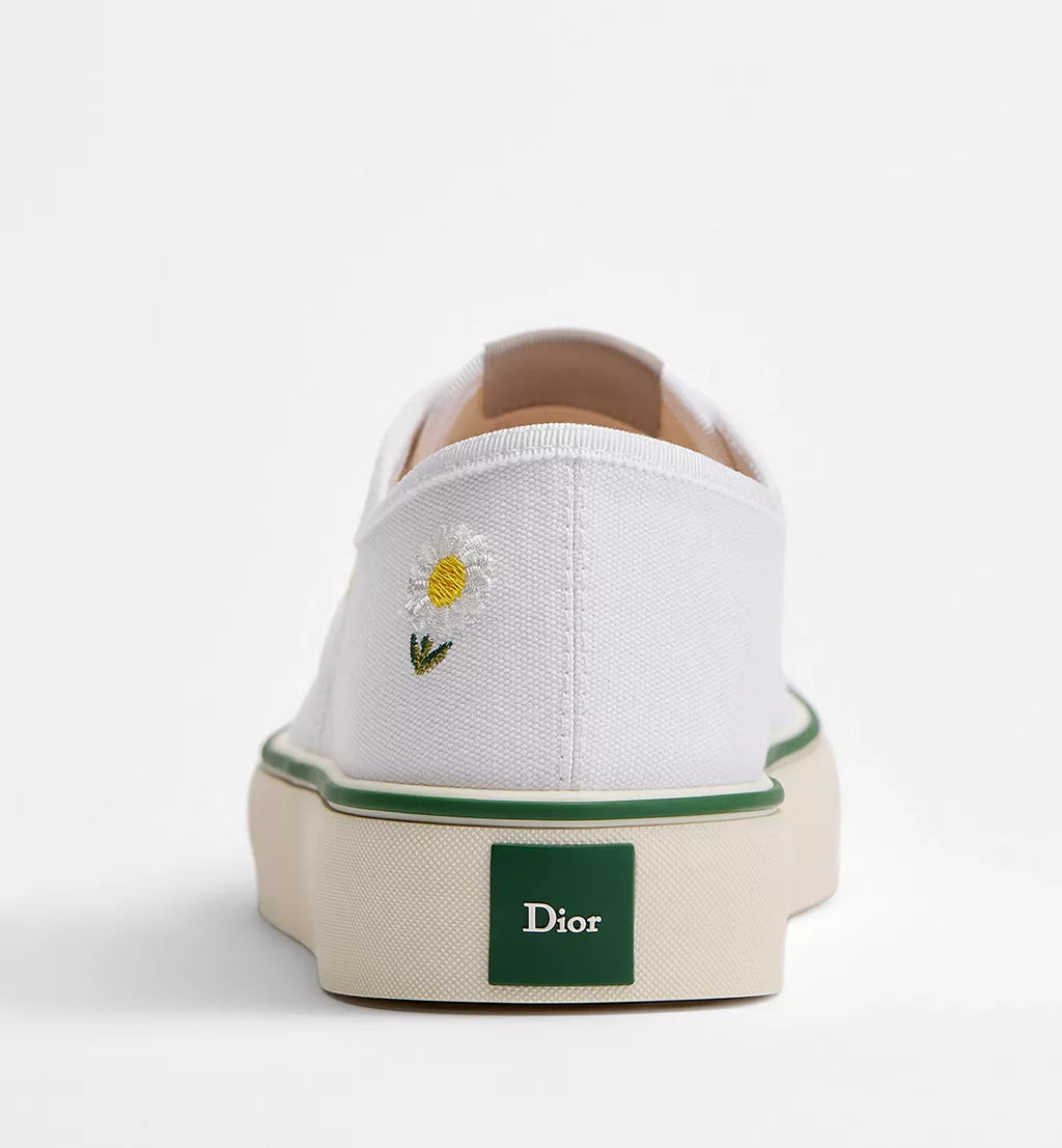 Saltwind Sneaker White Cotton Embroidered Multicolor Daisy Motif