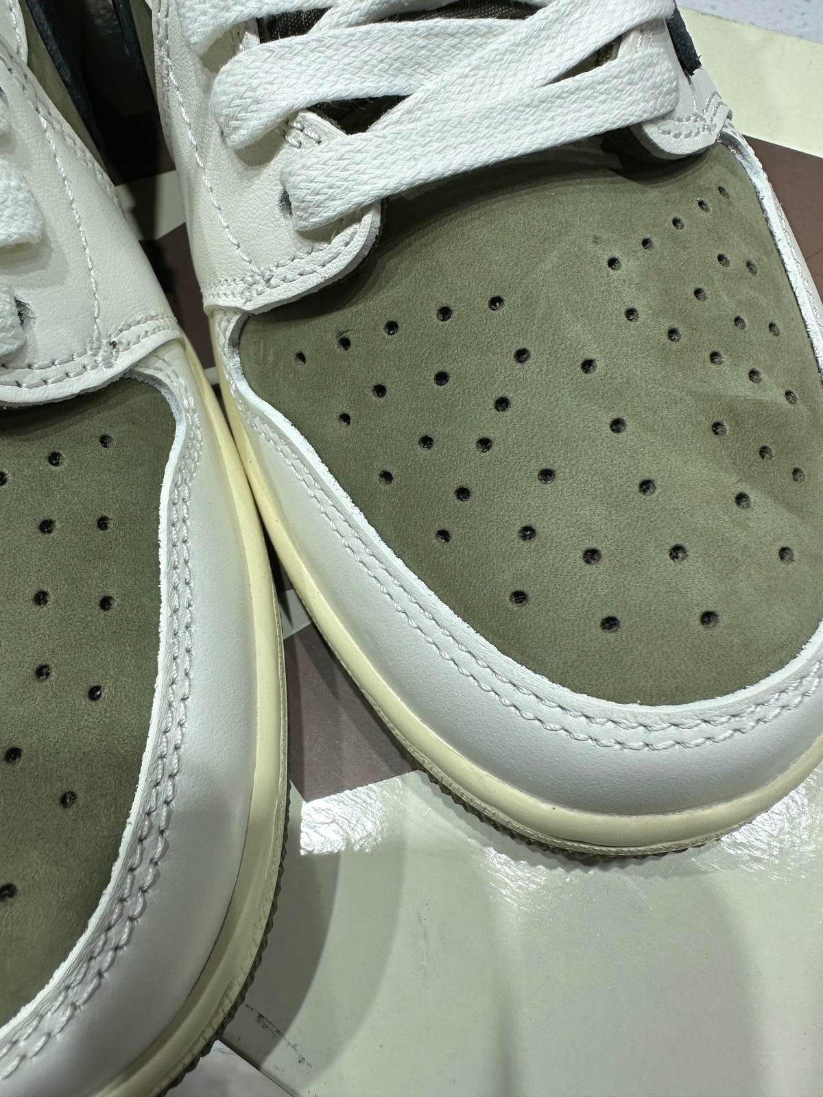 Air Jordan 1 Low OG SP Travis Scott Medium Sneaker Olive