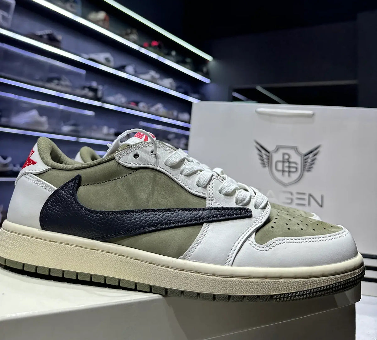 Air Jordan 1 Low OG SP Travis Scott Medium Sneaker Olive