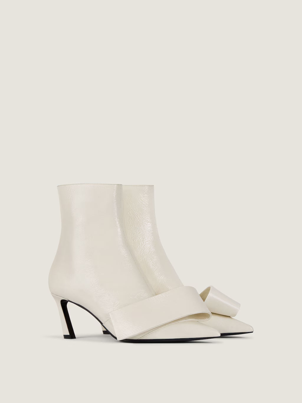 Givenchy Twisted Ribbon Ankle Boots In Shiny Naplack Leather Ivory