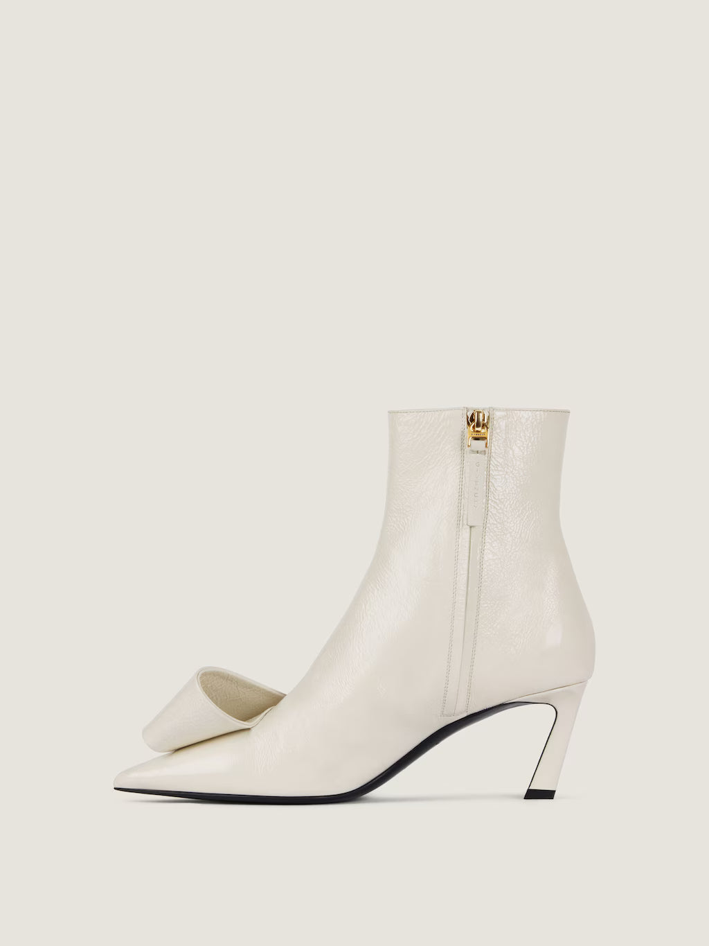 Givenchy Twisted Ribbon Ankle Boots In Shiny Naplack Leather Ivory