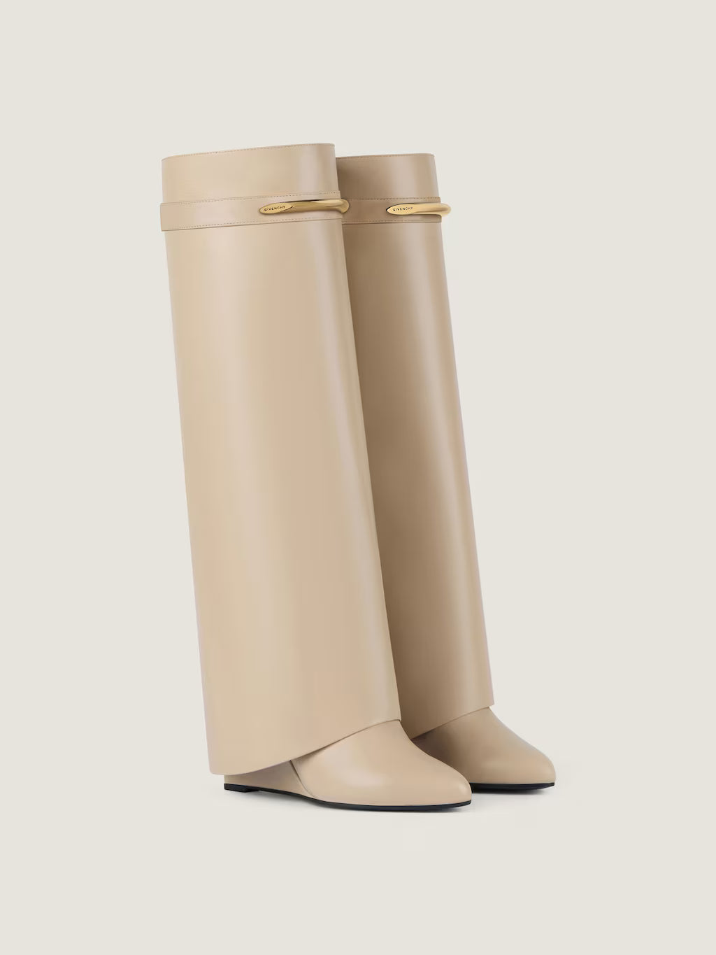 Givenchy Shark Pinch Boots In Leather Beige