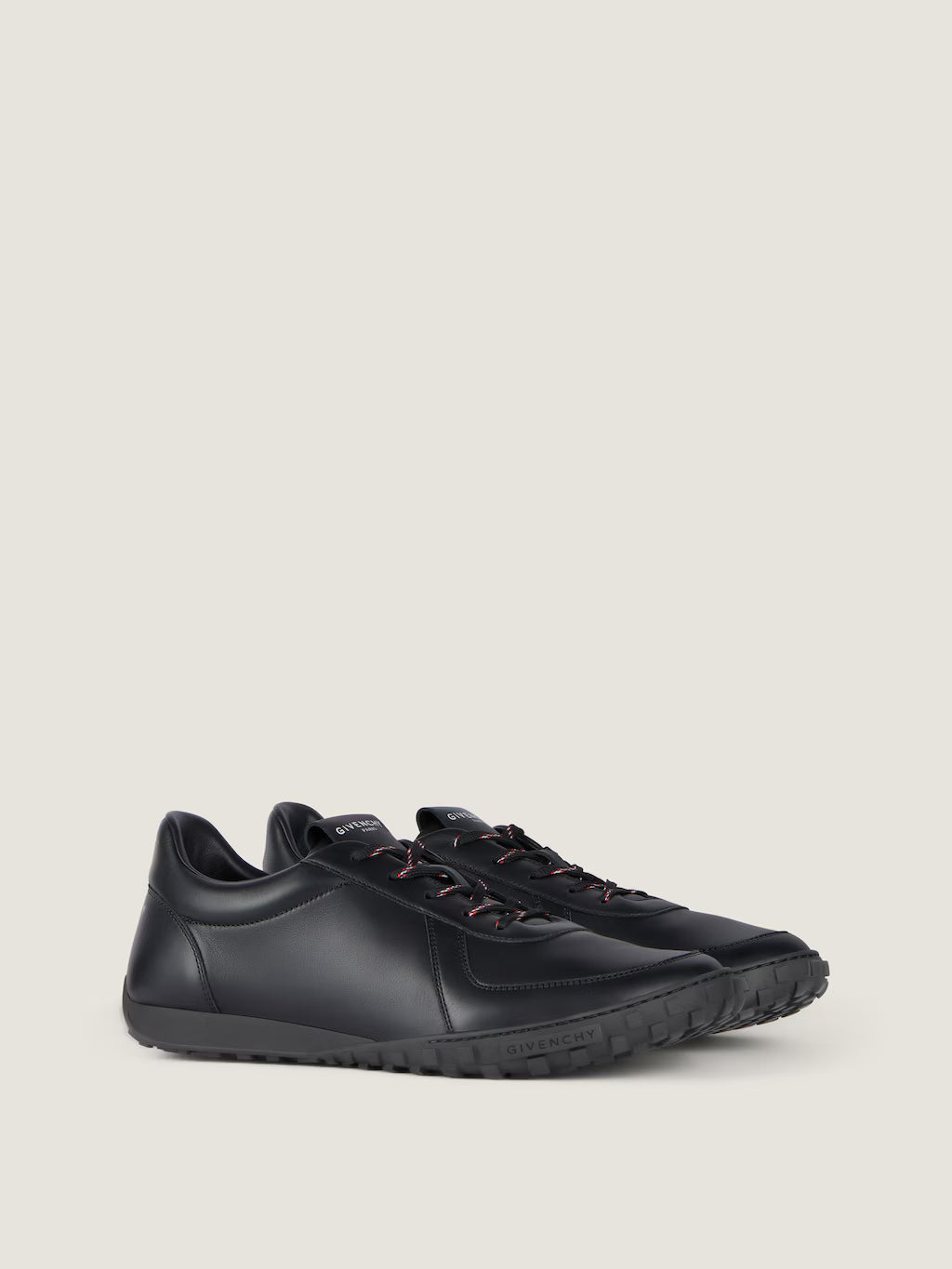 Givenchy Glide Sneakers In Leather Black