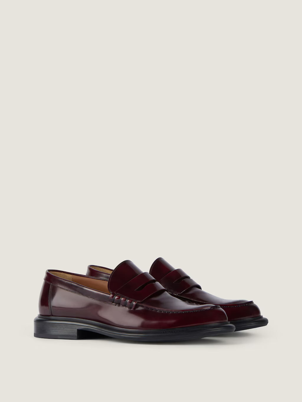 Givenchy Gent Loafers In Brushed Leather Burgundy