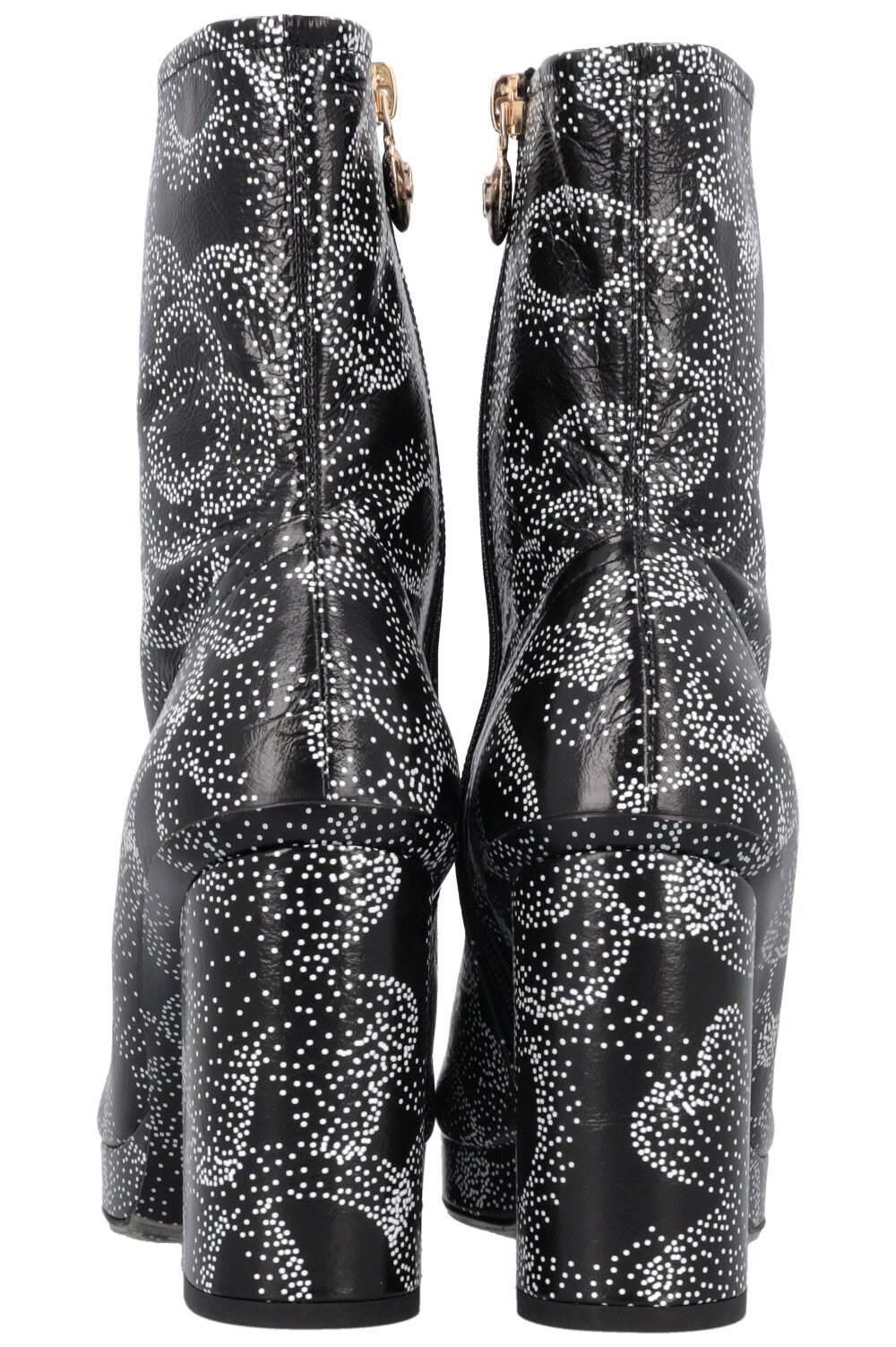 2023 Boots Black White