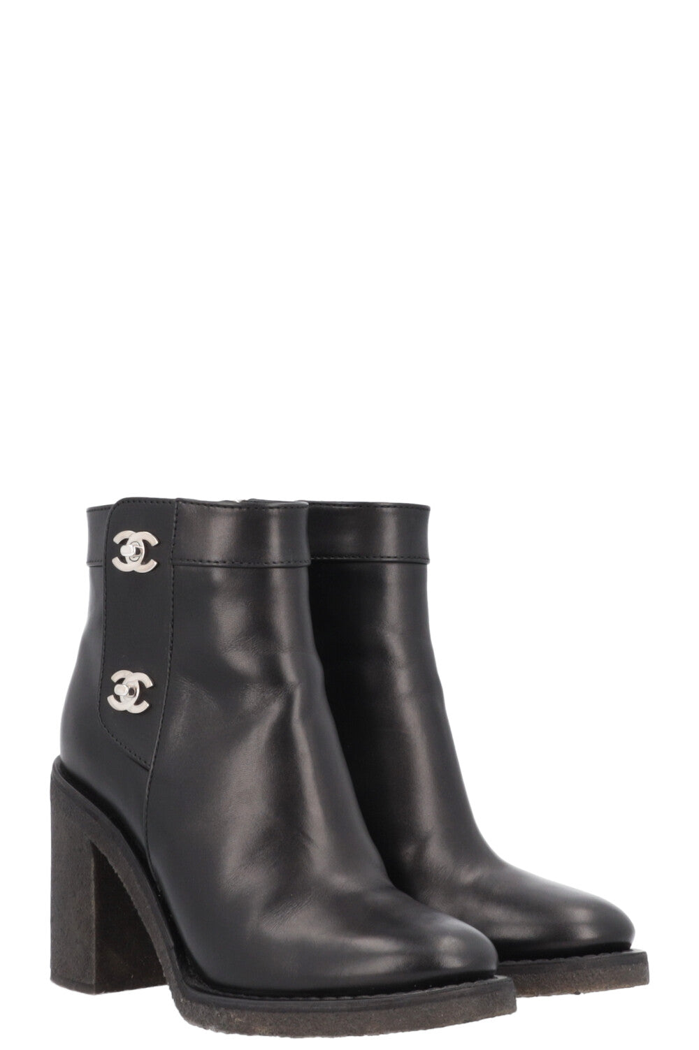 Turnlock Boots