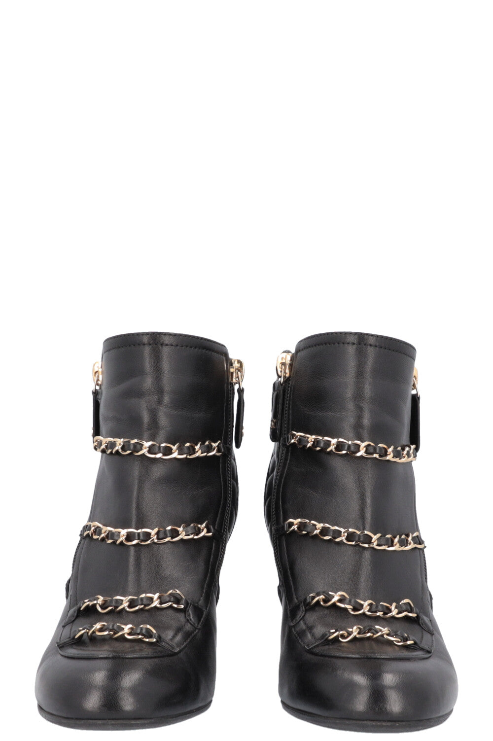 Boots With Chain