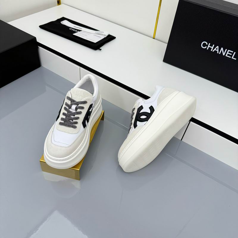 White Platform Sneakers Prominent Black