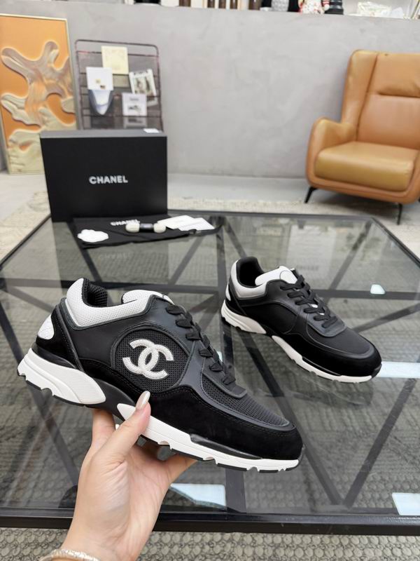Black Grey Runner Sneakers Vibrant White Sole Accent