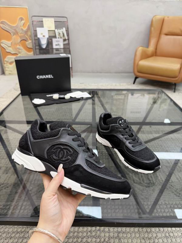 Black Runner Sneakers Vibrant White Sole Accent