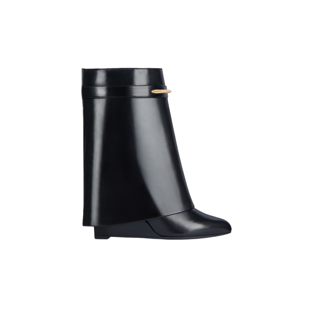 Givenchy Shark Pinch Ankle Boots In Leather Black