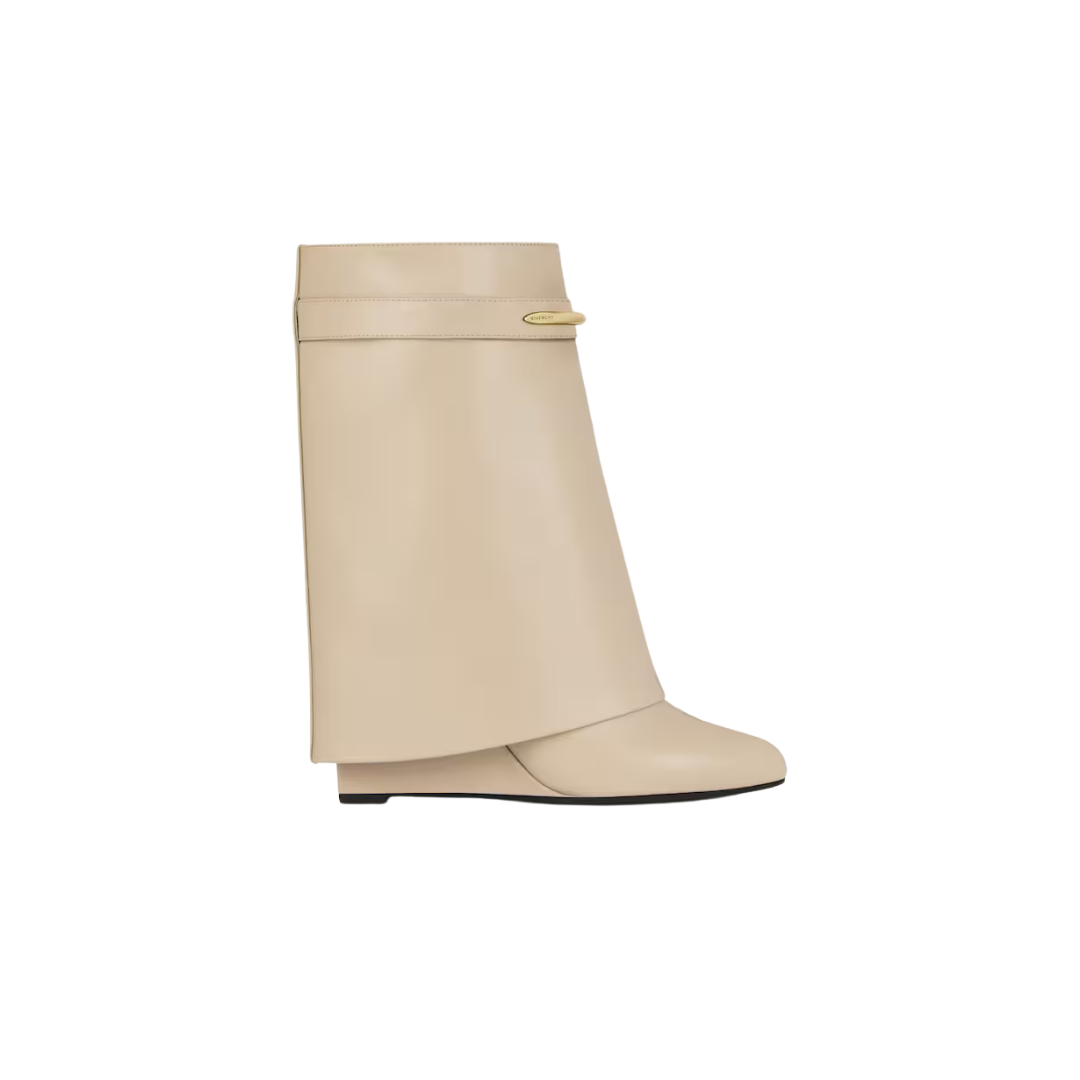 Givenchy Shark Pinch Ankle Boots In Leather Beige