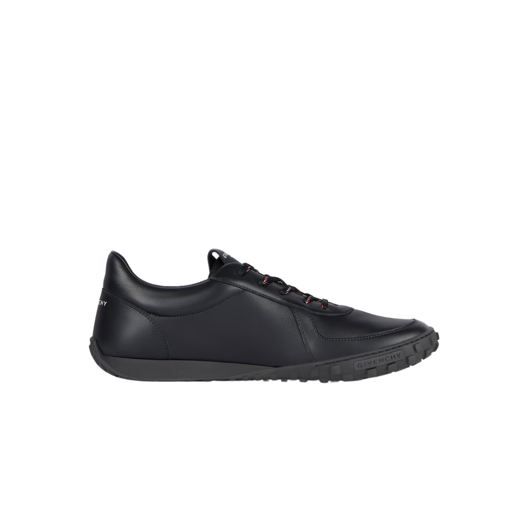 Givenchy Glide Sneakers In Leather Black