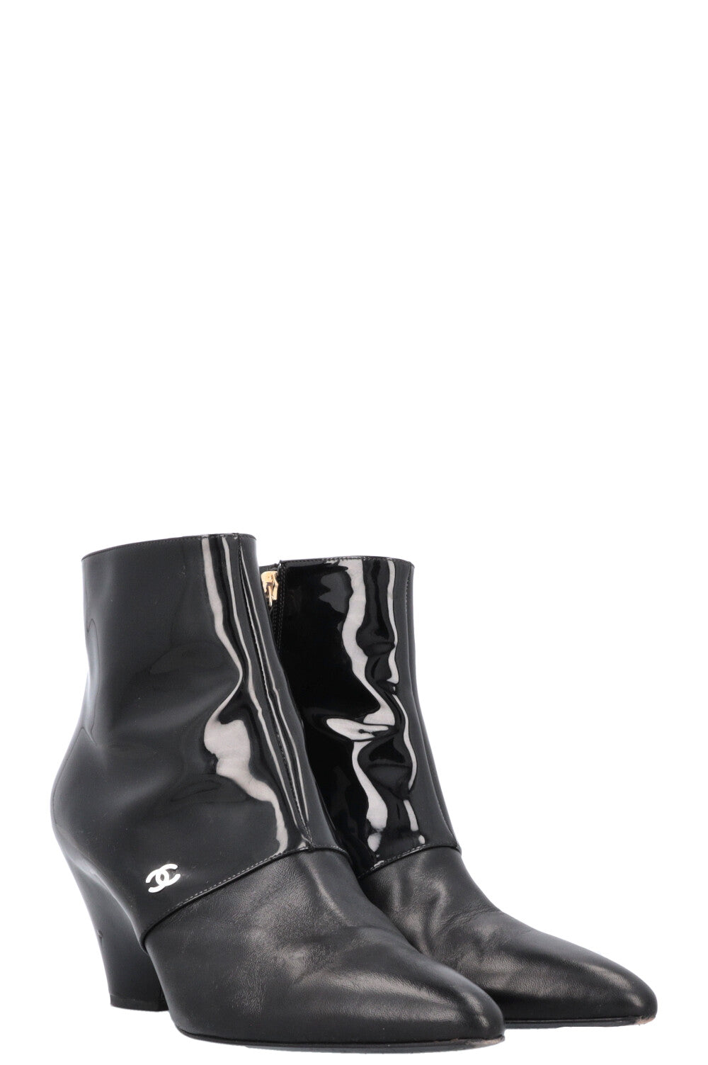 Boots Patent Black