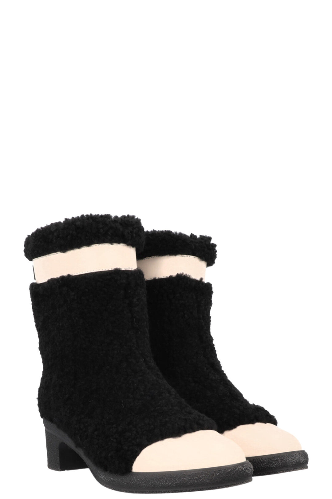 Coco Neige Shearling Boots Black White