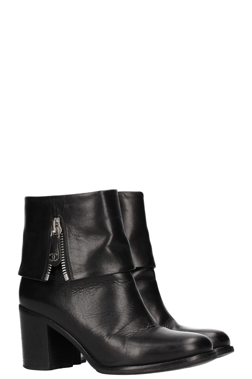 Black Boots