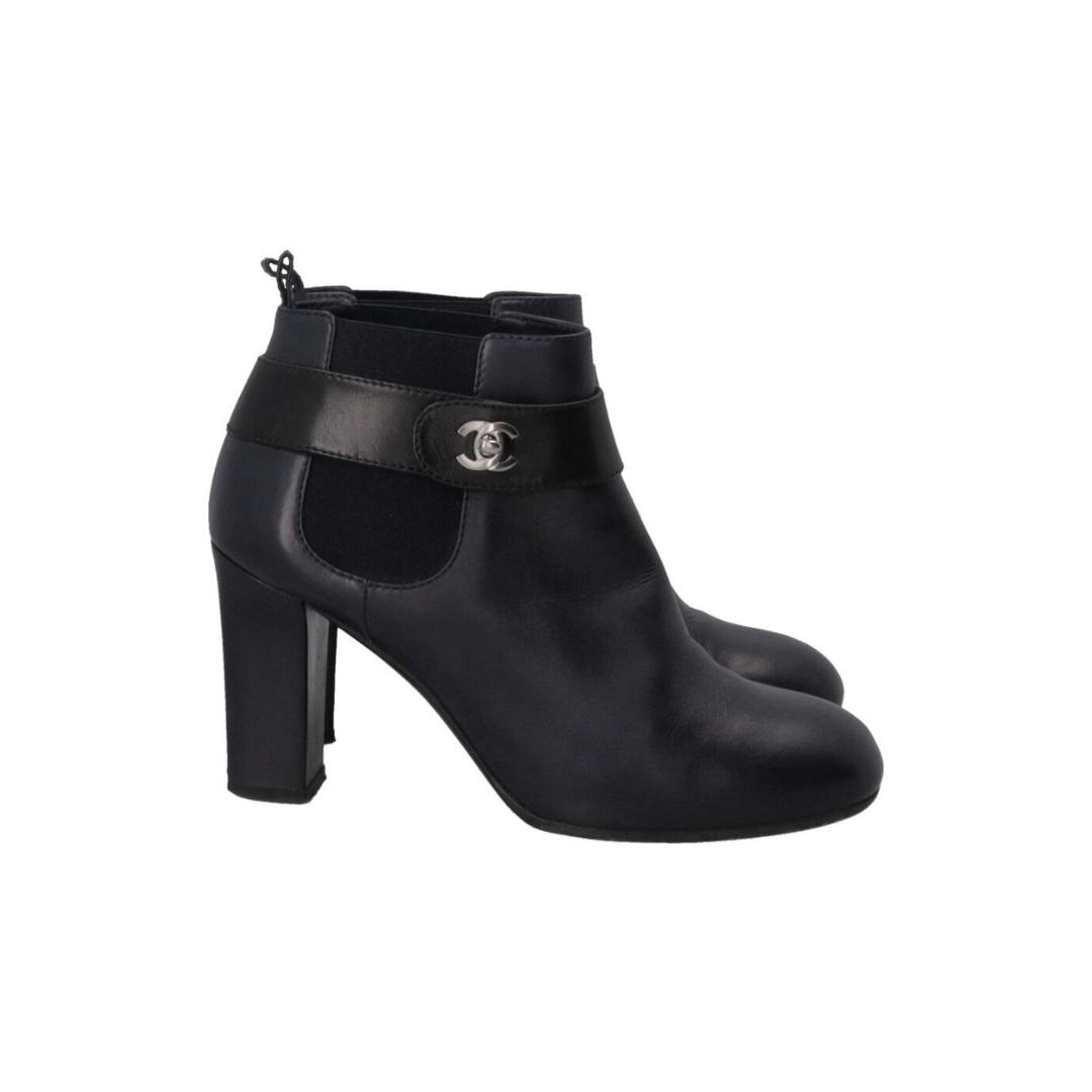 Turnlock Ankle Boots Navy