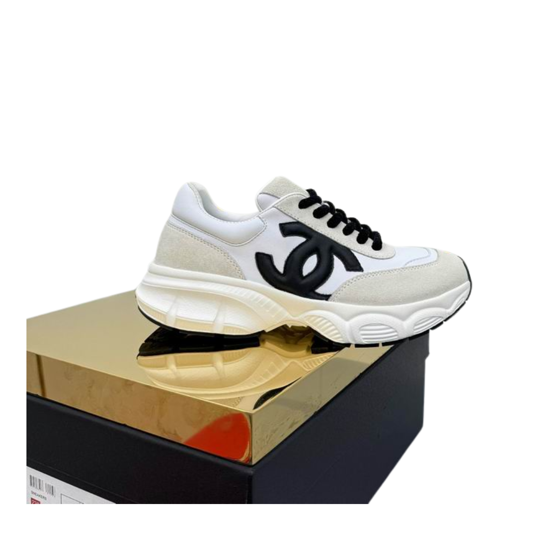White Black Runner Sneakers