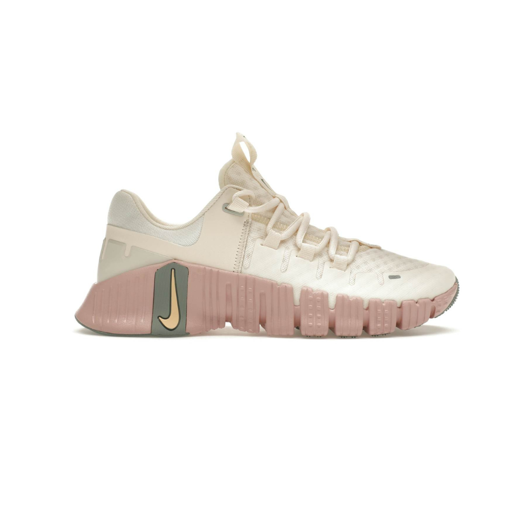 Nike Free Metcon 5 Pale Ivory Ice Peach