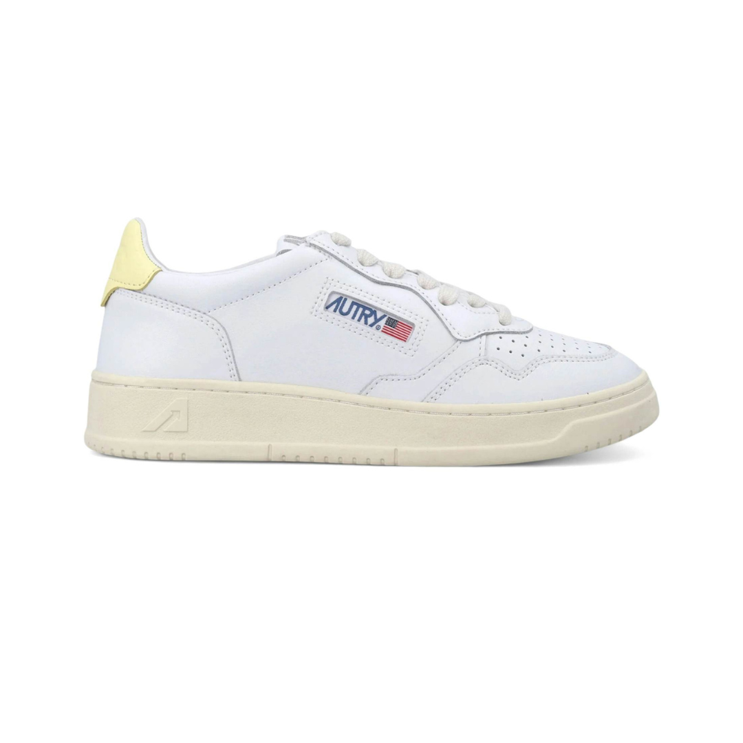 Autry Medalist Leather Low White Lemon Meringue