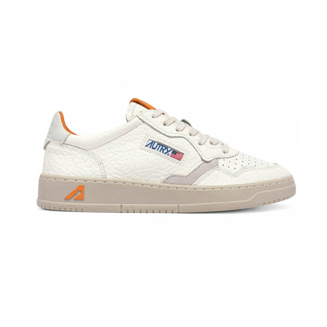 Autry Medalist Low Marshmallow Leather Fanta Orange