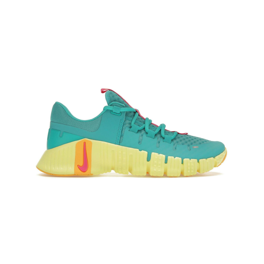 Nike Free Metcon 5 Dusty Cactus Fierce Pink