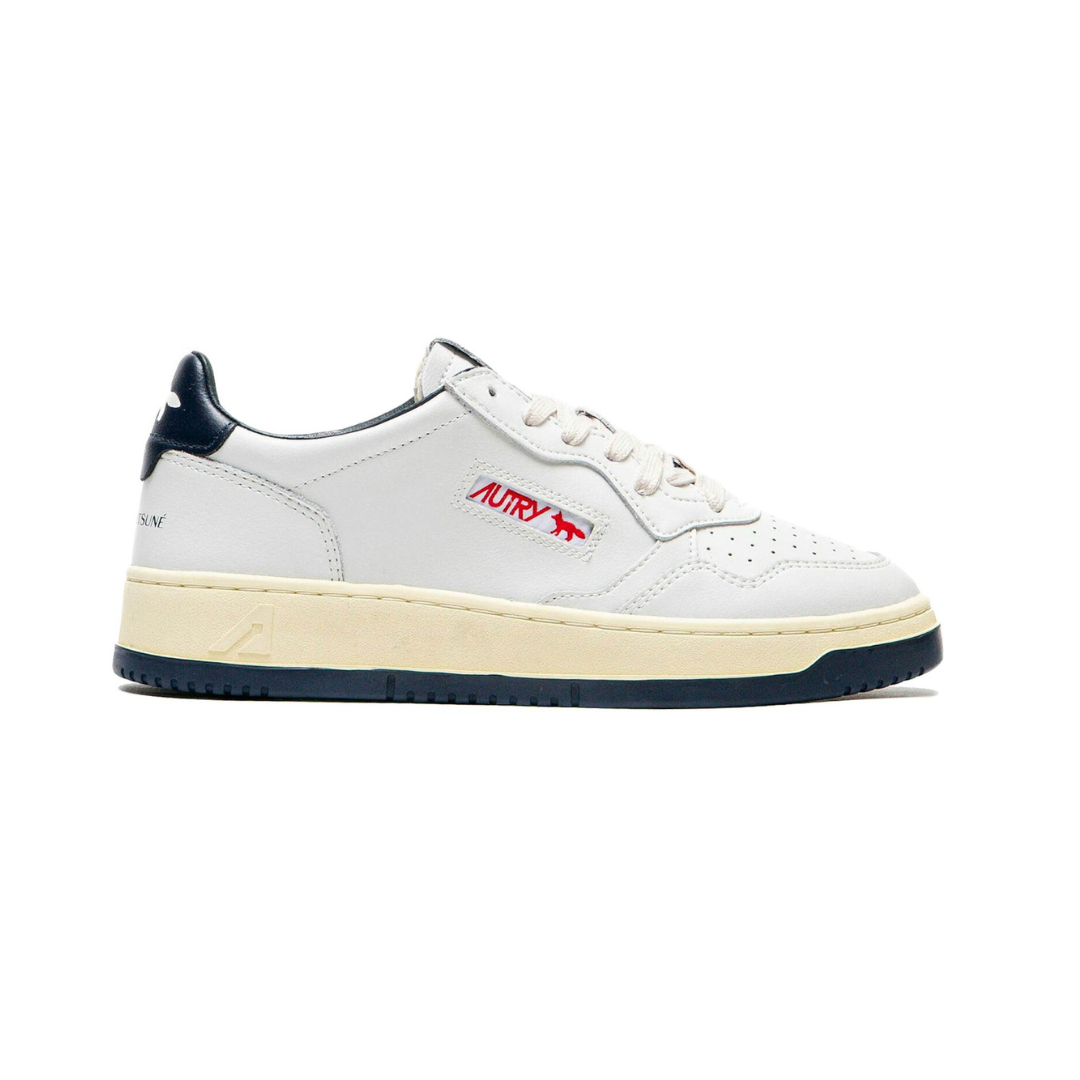 Autry Medalist Leather Low Maison Kitsuné White Navy