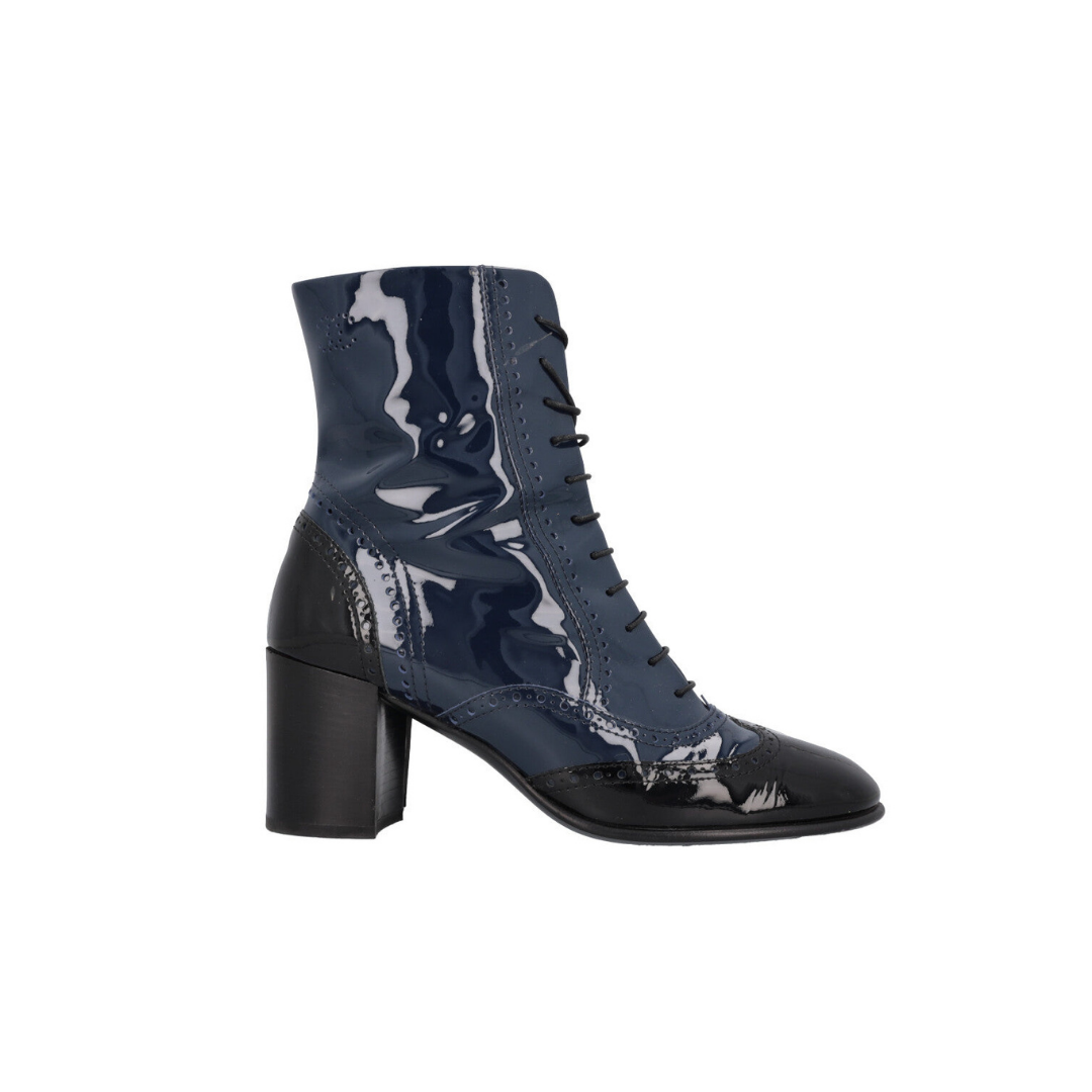 Boots Patent Black Navy