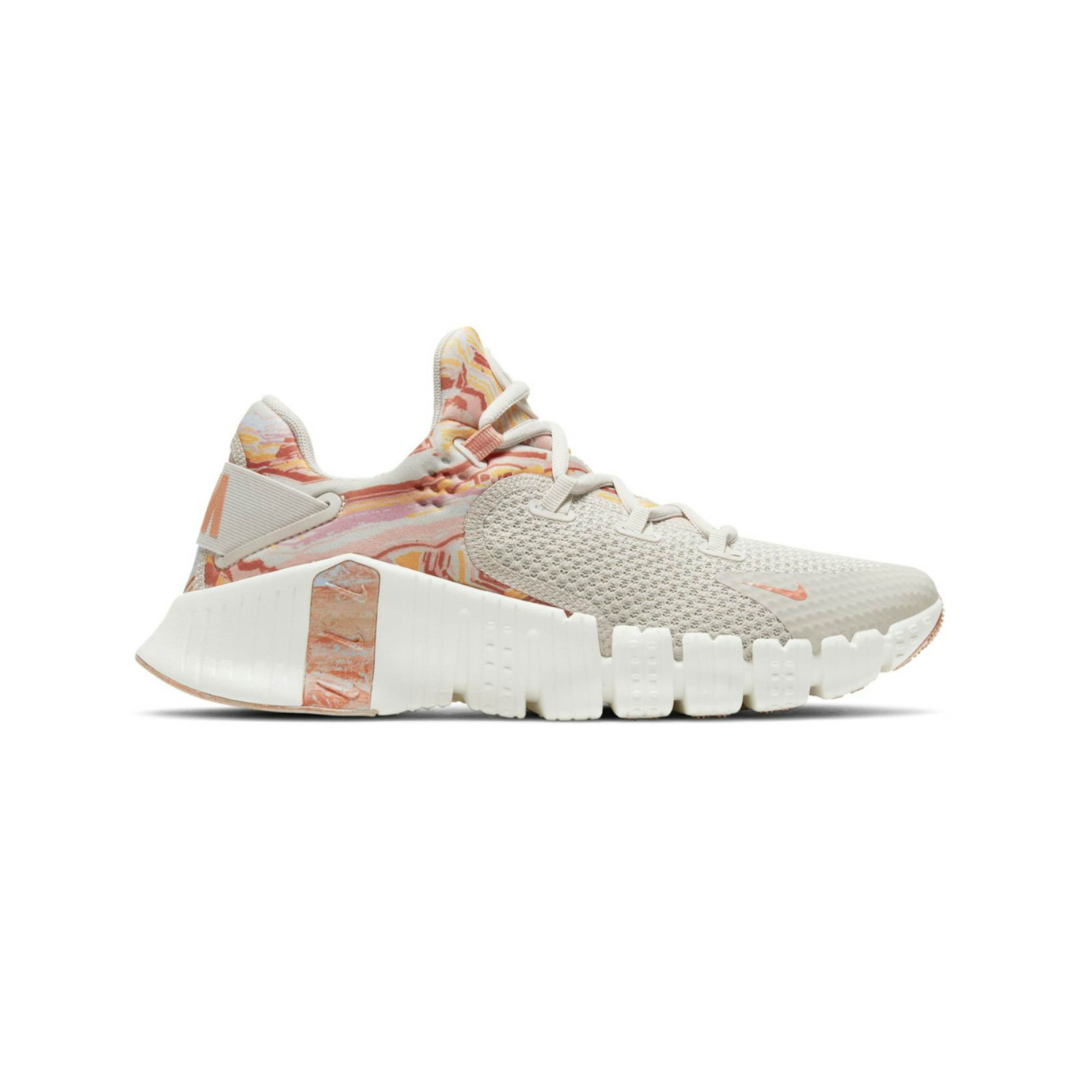 Nike Free Metcon 4 Desert Sand Crimson Bliss