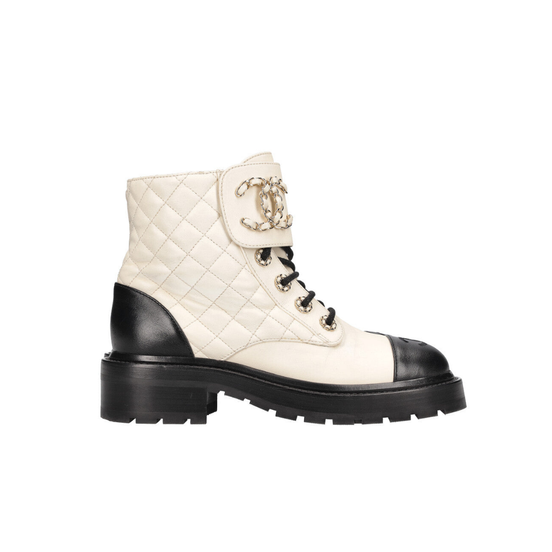 Quilted Ankle Boots White Black