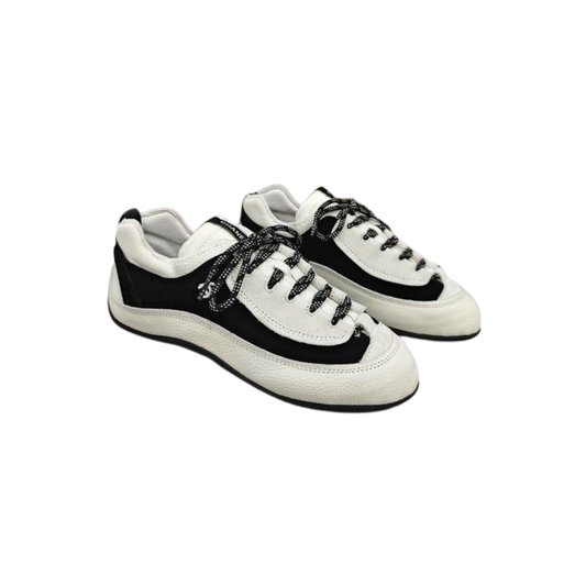 Black White Low Top Sneakers