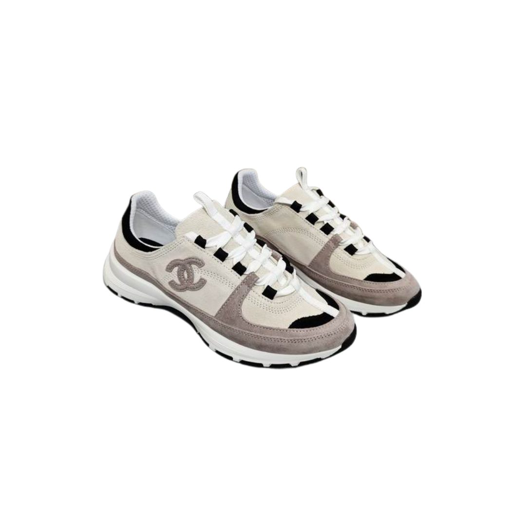 White Grey Leather Low-Top Sneakers Black Rubber Soles