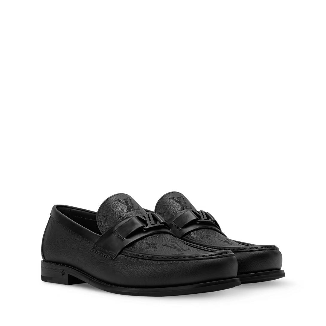 LV Major Loafer Grained Calf Lather With Monogram Embroidery Black